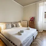公寓 Golden Luxe - Penthouse In Piazza Della Signoria Duomo View *